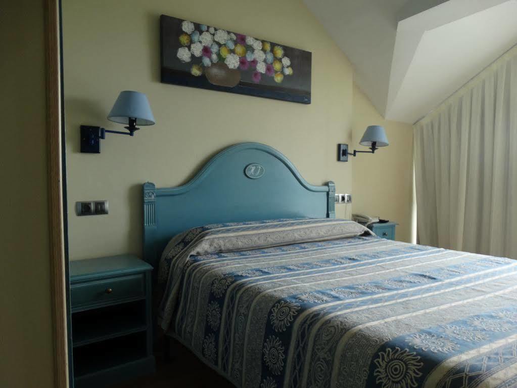 Hotel Los Juncos Noja Extérieur photo